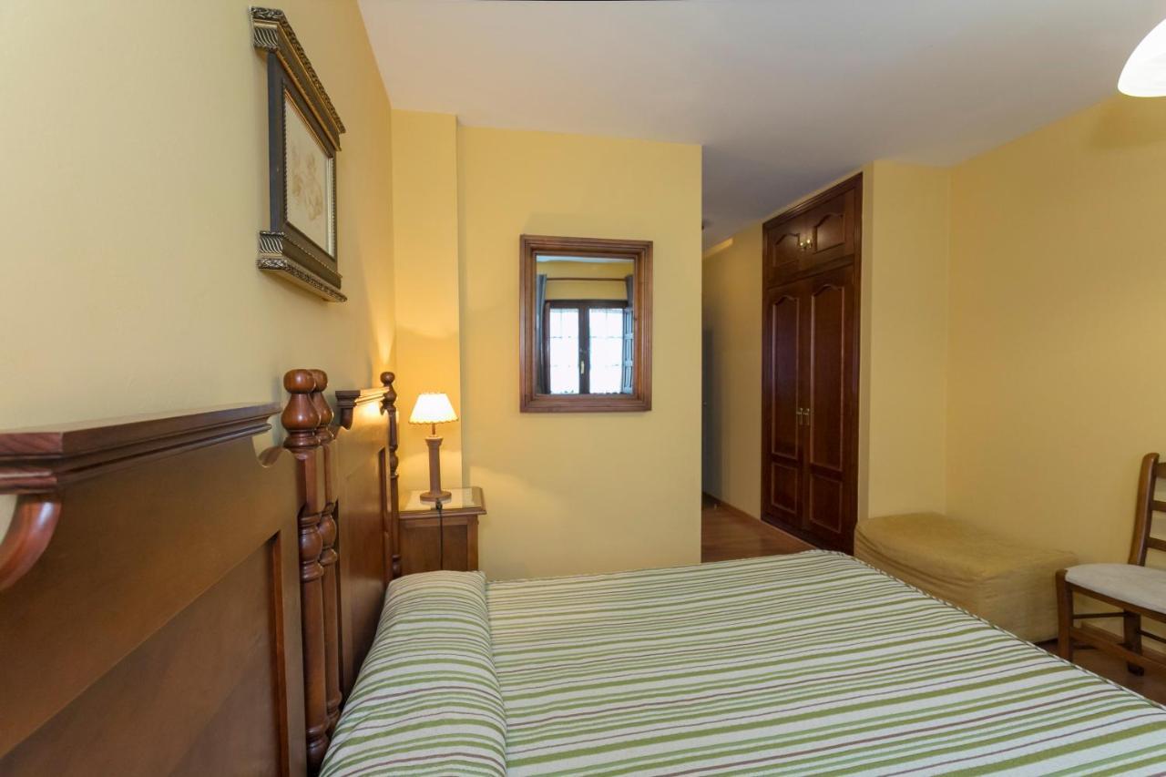 Posada De La Abadia - Adults Only Santillana del Mar Ngoại thất bức ảnh