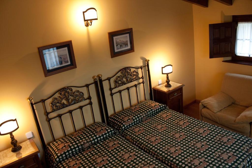 Posada De La Abadia - Adults Only Santillana del Mar Ngoại thất bức ảnh