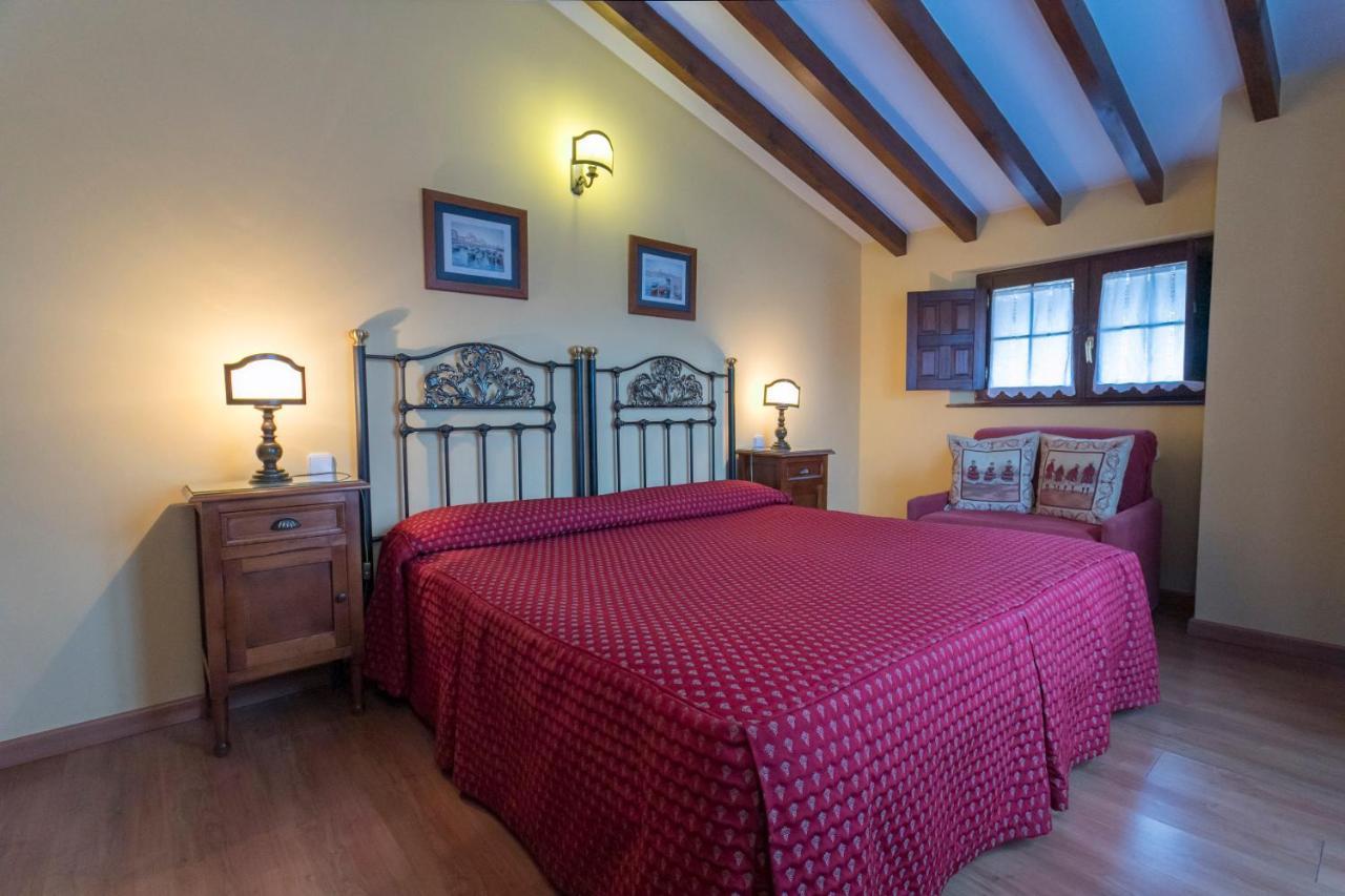 Posada De La Abadia - Adults Only Santillana del Mar Ngoại thất bức ảnh